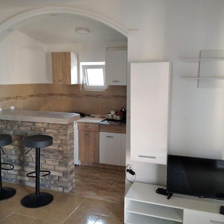 Apartmani Lalo Jankovic Sutomore Szoba fotó